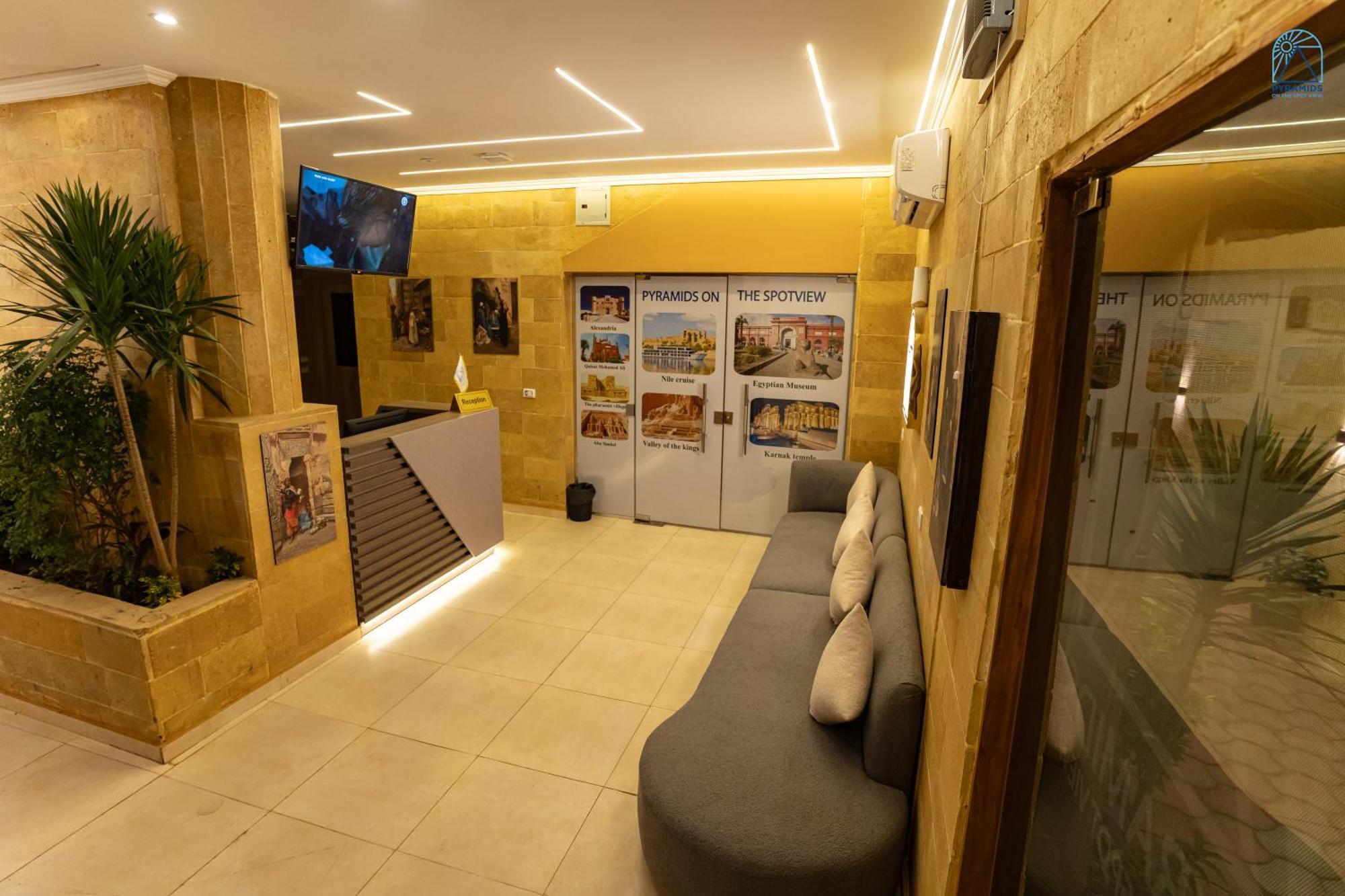 Pyramids On The Spot View Hotel Kafrat al Jabal Luaran gambar